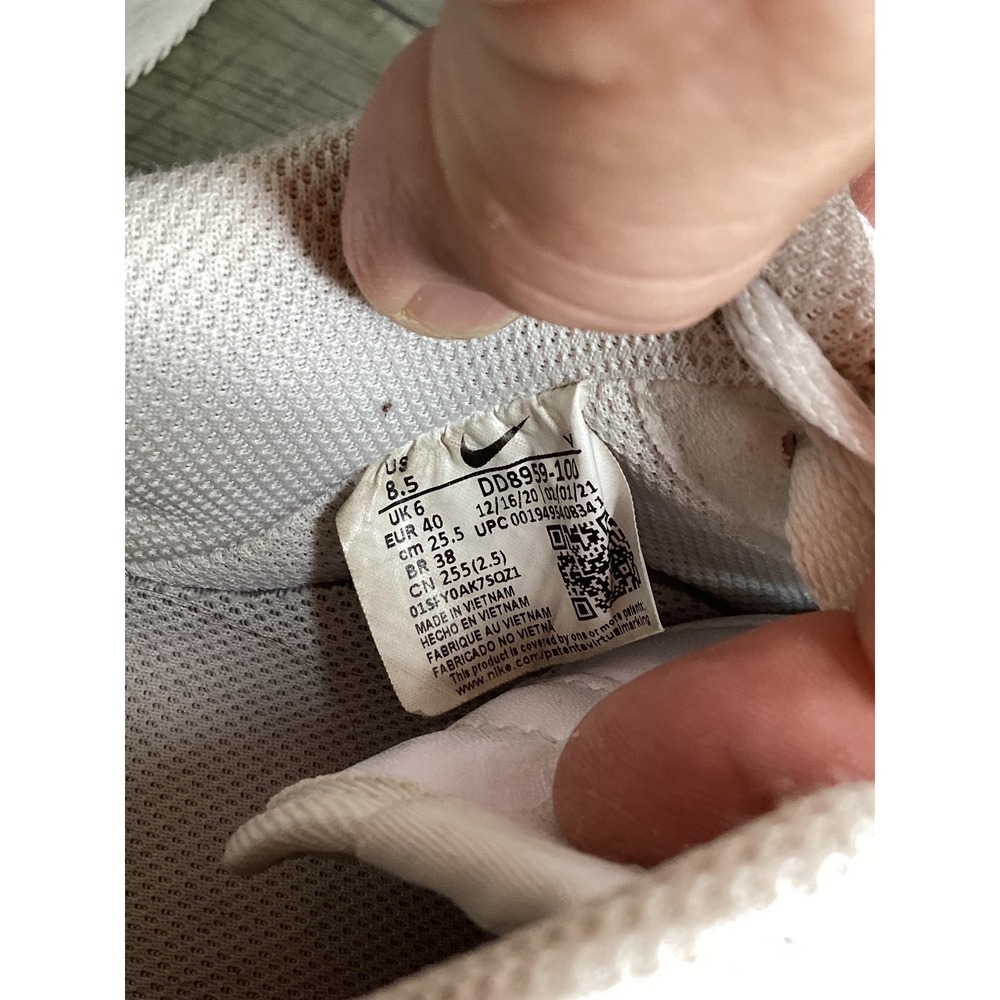 Nike Air Force 1 07 Low Triple White Womens Sneakers DD8959-100 Size 8.5 - Picture 6 of 9